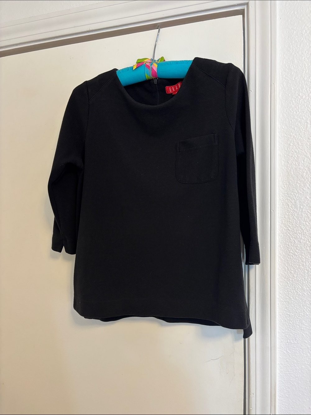 Ladies Black Long Sleeve Knit Top - Brand: ELLE